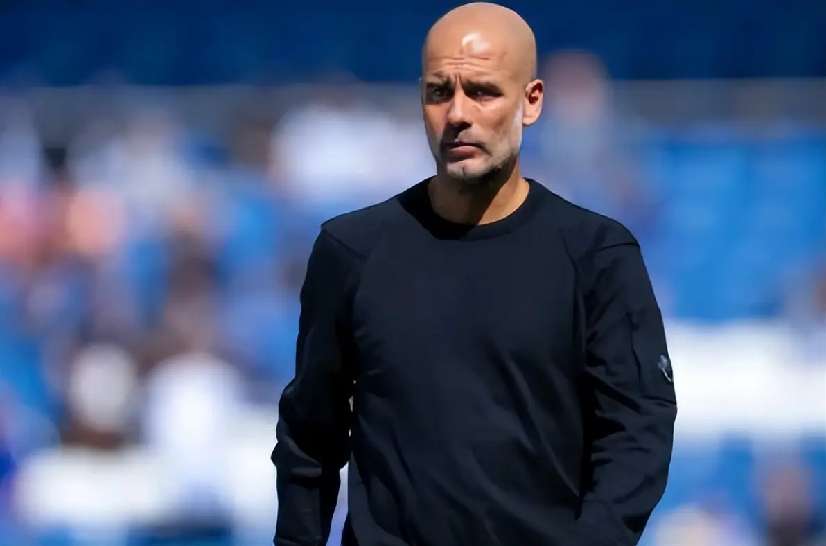 顶在前场为, 多库 顶在前场为, 多库