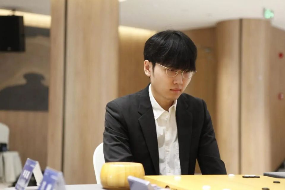 个名额通过, 五次打进世